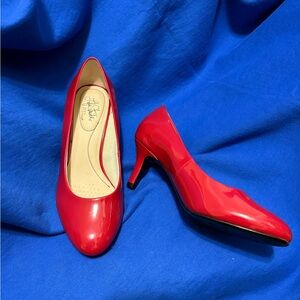 Life Stride Red Heels